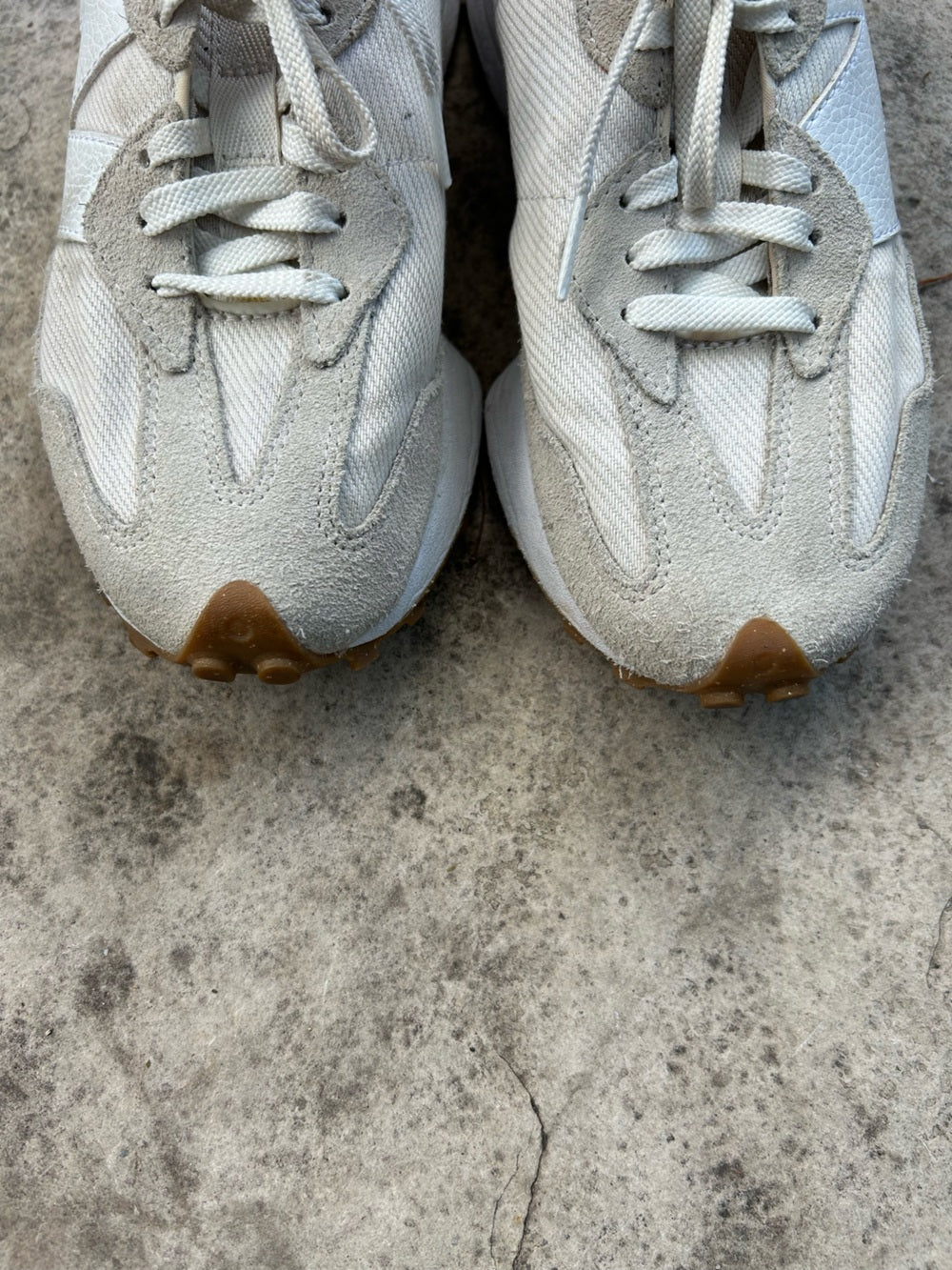 New Balance 327 white grey sand, size 8