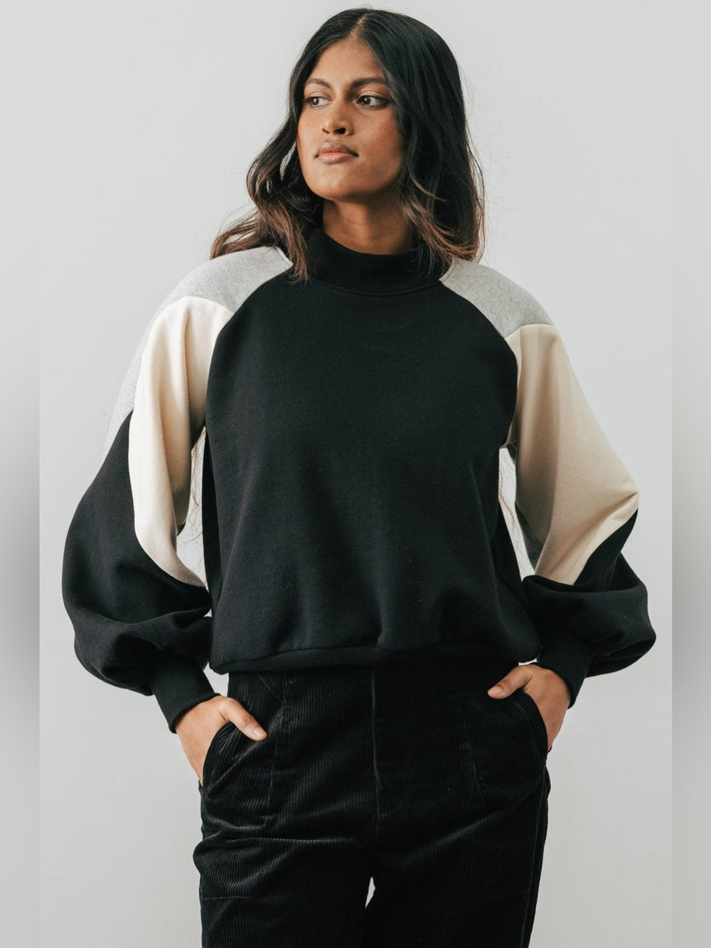Jennifer Glasgow black, white, grey Ezili geometric Sweatshirt, size XXL