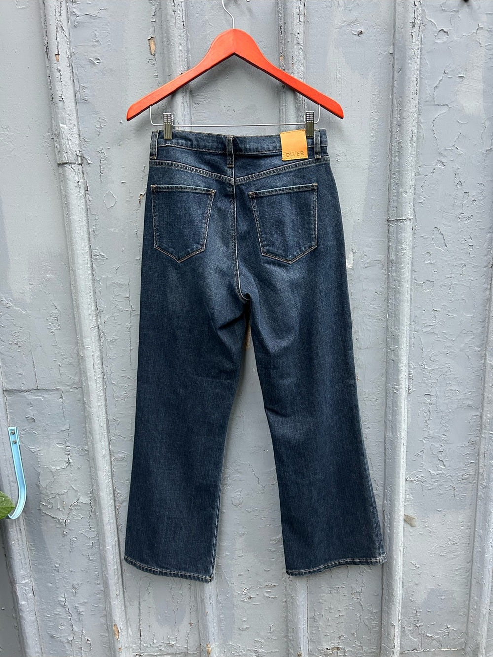 Du/er Mid-weight Wide Leg Jeans, size 29 x 30