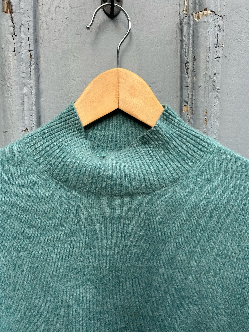 J Crew Cashmere Mock Turtleneck, Small