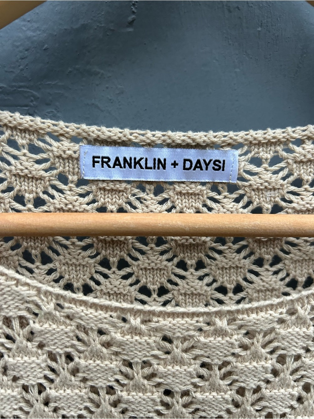 Franklin + Daysi Open knit sweater, size M/L