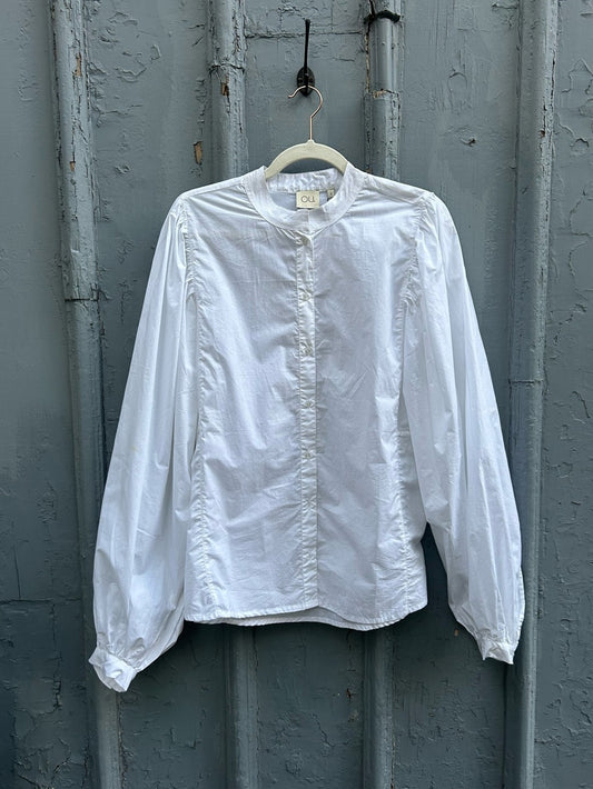 OU white balloon sleeve blouse, BNWT, size Small