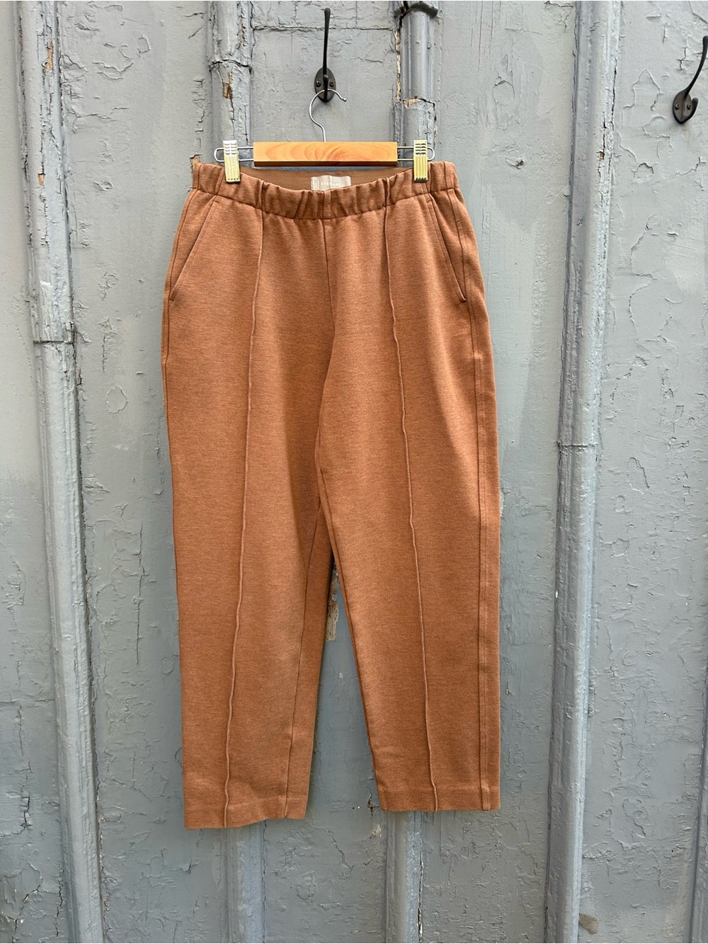 Everlane Taupe Dream Pant, size S