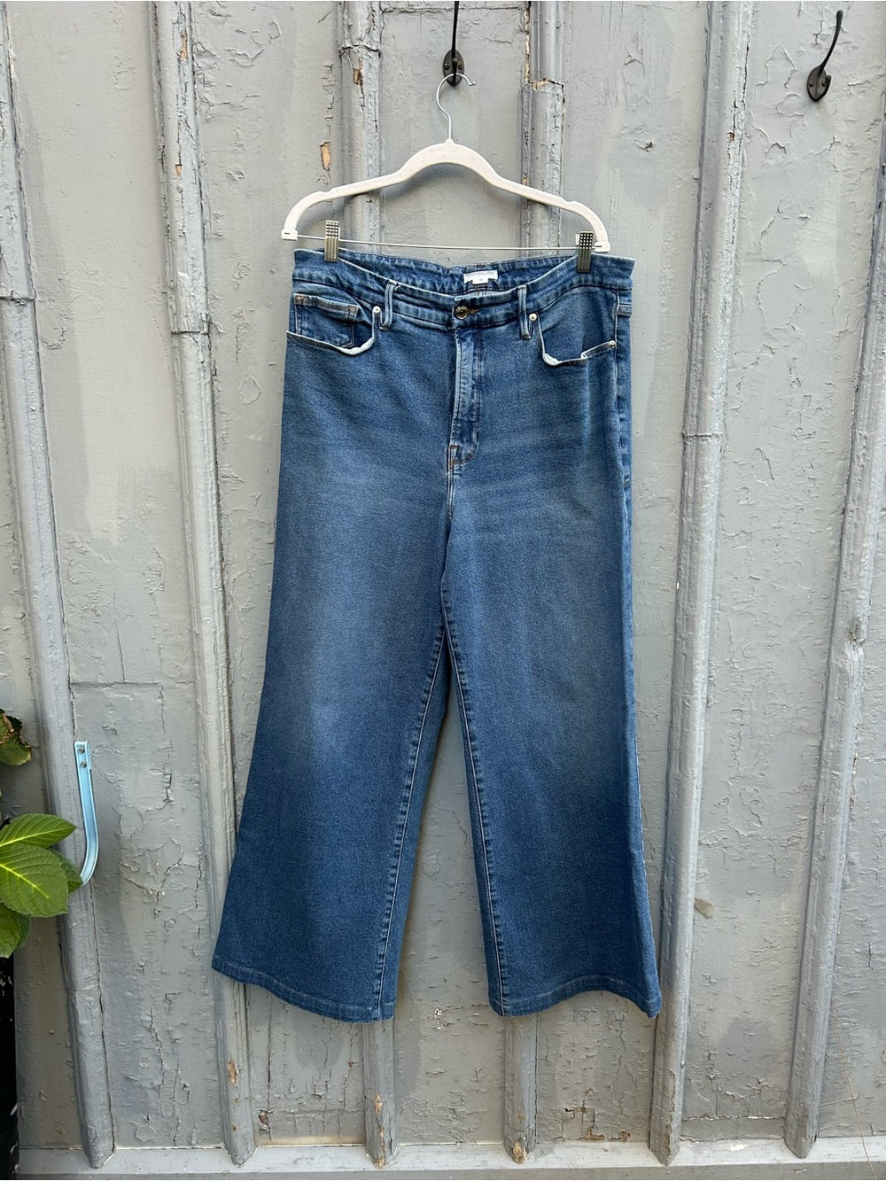 Good American Good Waist Palazzo Jeans, size 16