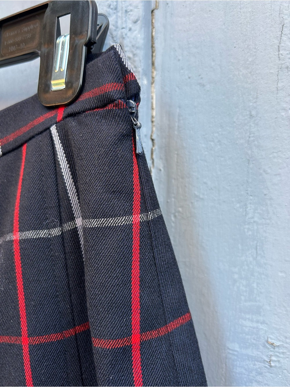 Burberrys vintage plaid wool kilt, Approx Size 6