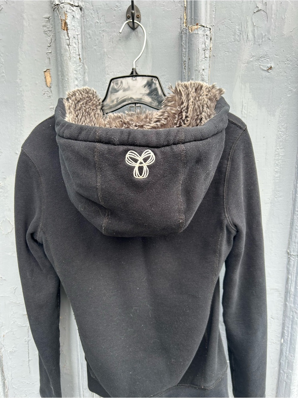 “Vintage” TNA Black furry hoodie, size XS
