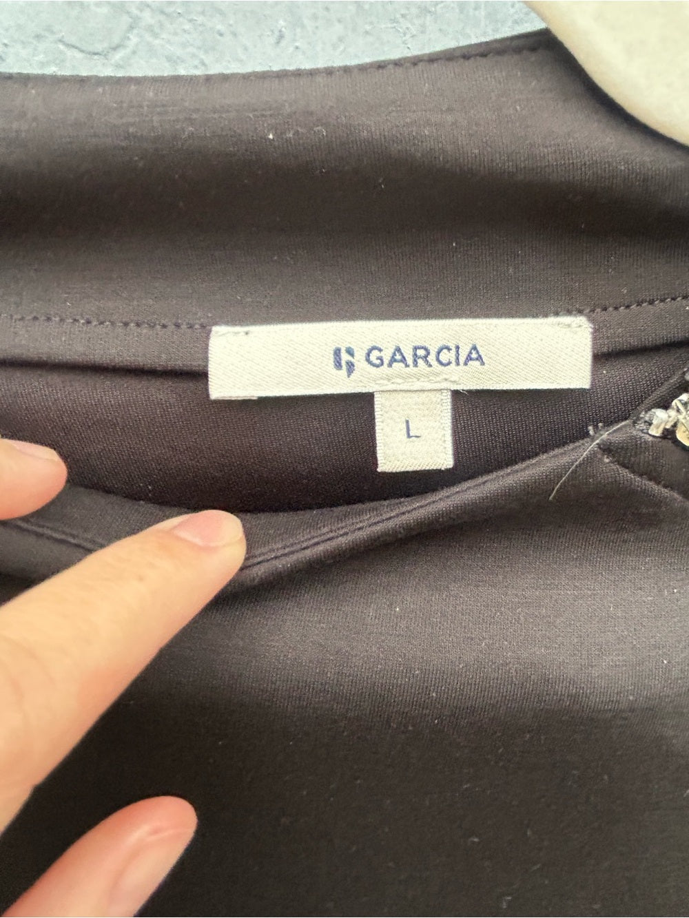 Garcia Black asymmetric zip sweatshirt, size L