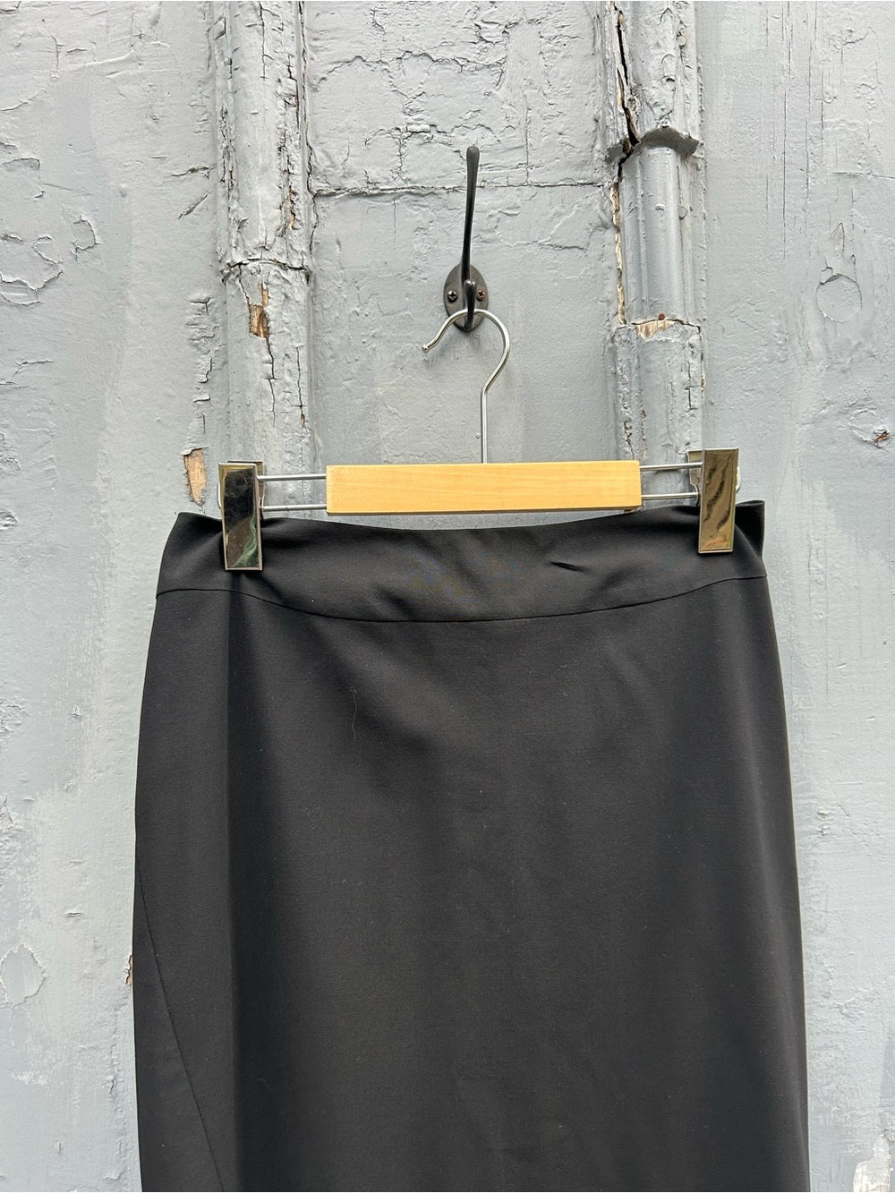 Jil Sander black midi pencil skirt, size 36 (Small)