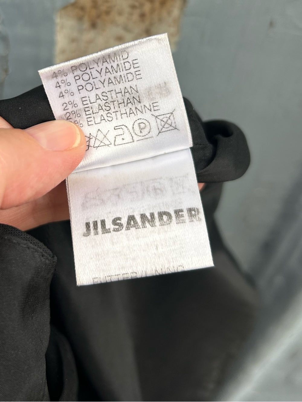 Jil Sander black midi pencil skirt, size 36 (Small)