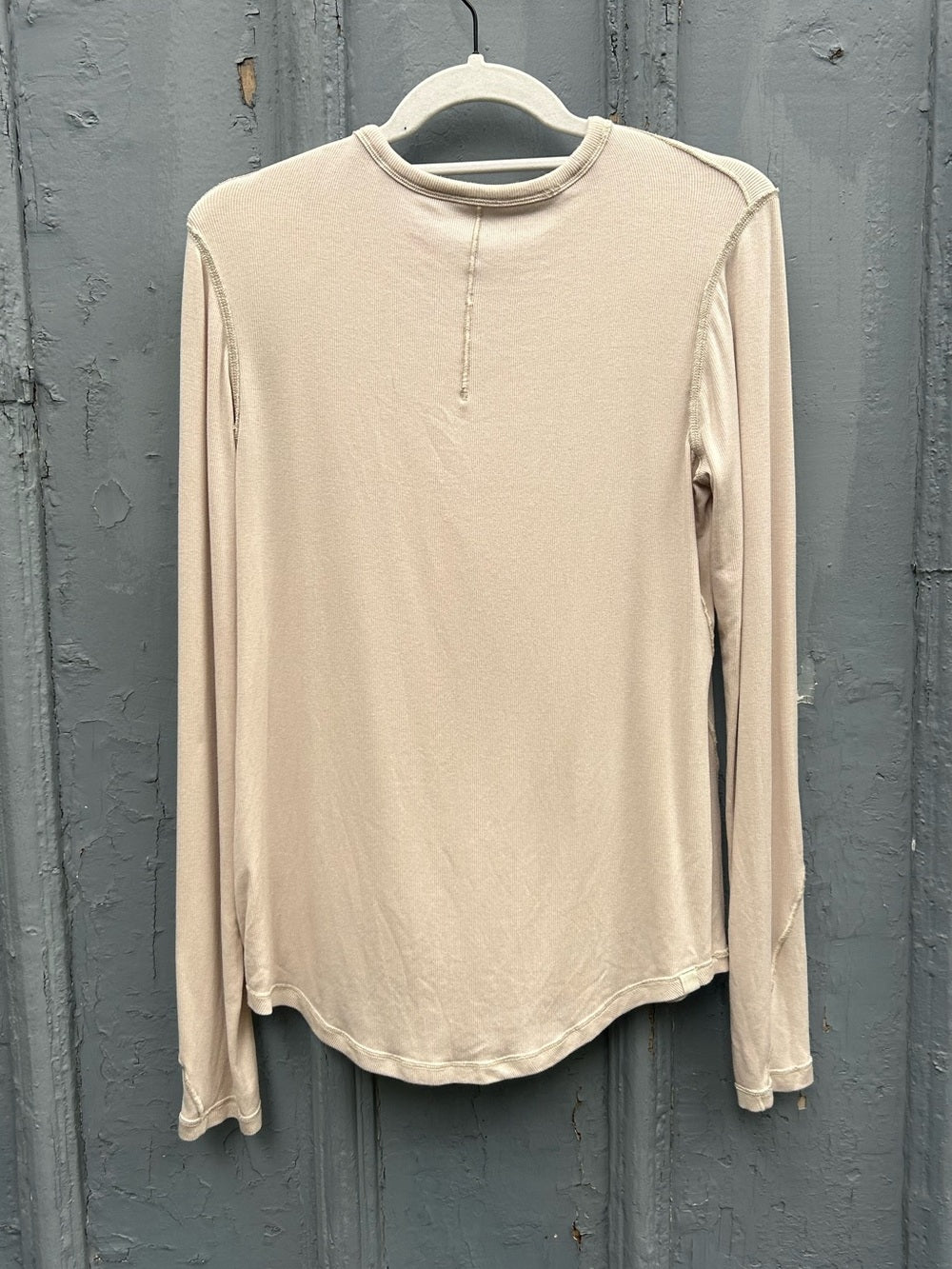 Lululemon Oatmeal Hold Tight Ribbed Tee, size approx L