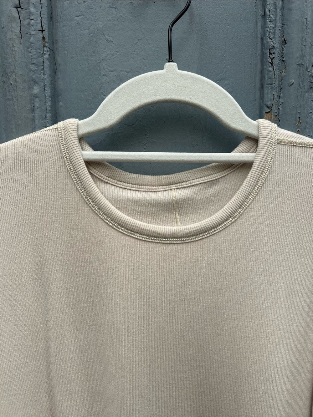 Lululemon Oatmeal Hold Tight Ribbed Tee, size approx L