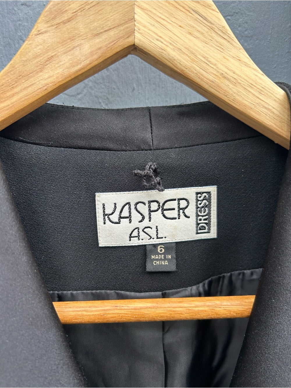 Kasper ASL tie side jacket, size 6