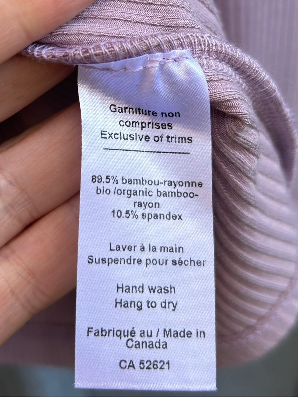 Melow by Melissa Bolduc Lilac Fibee Turtleneck, BNWT, size L