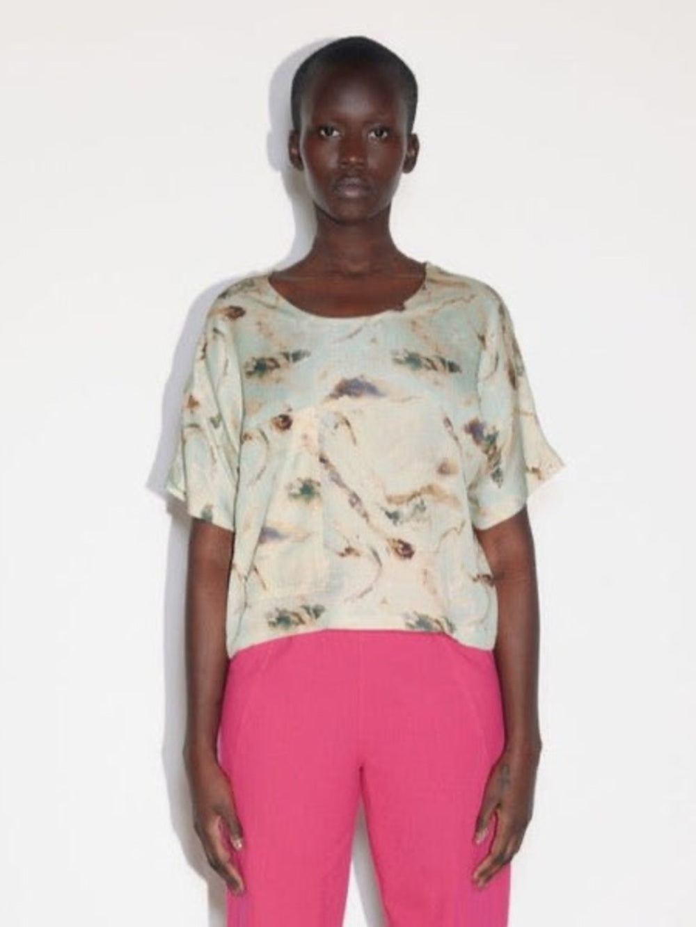 Eve Gravel Grey Green Lagos Short Sleeve Blouse, size M