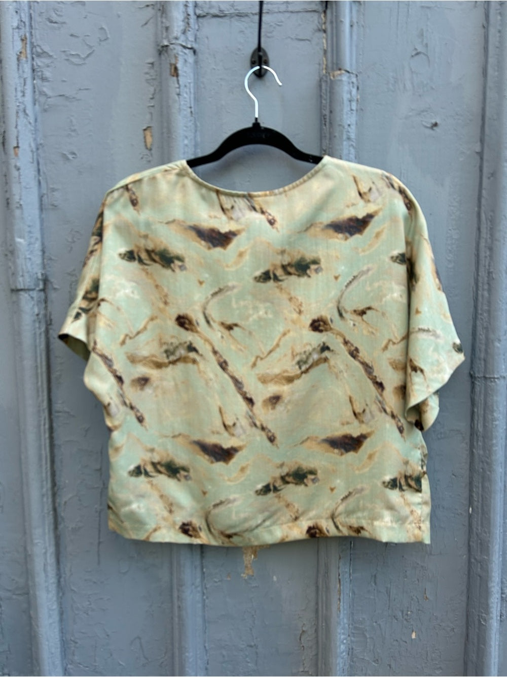 Eve Gravel Grey Green Lagos Short Sleeve Blouse, size M