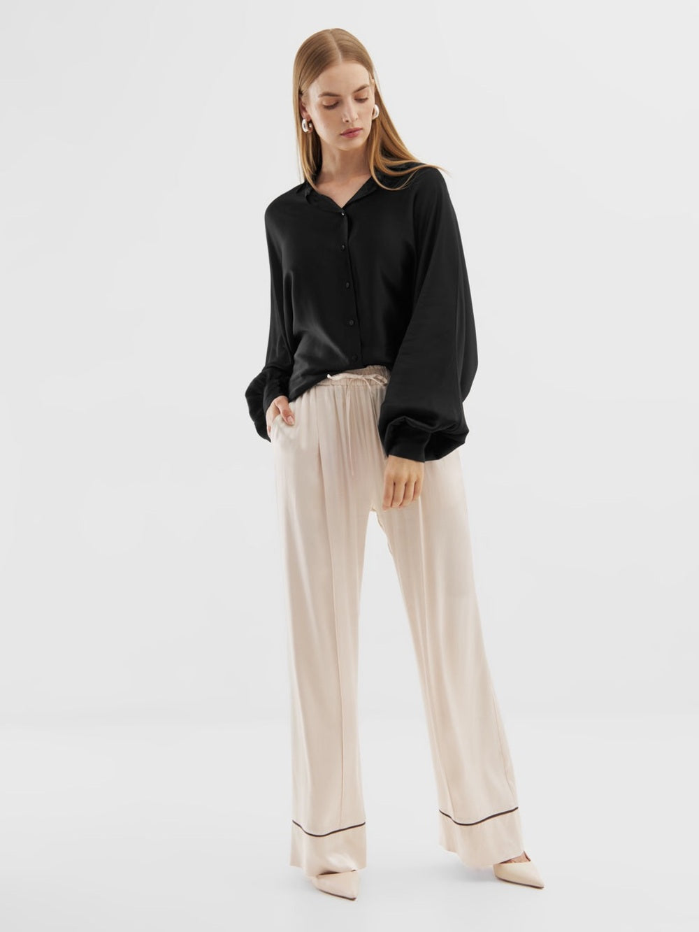 SoSue Black button down, BNWT, size Small