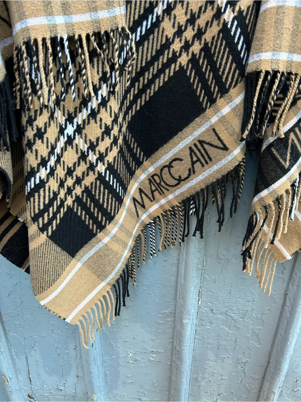 Marc Cain Black Brown Plaid Wrap Poncho, One Size