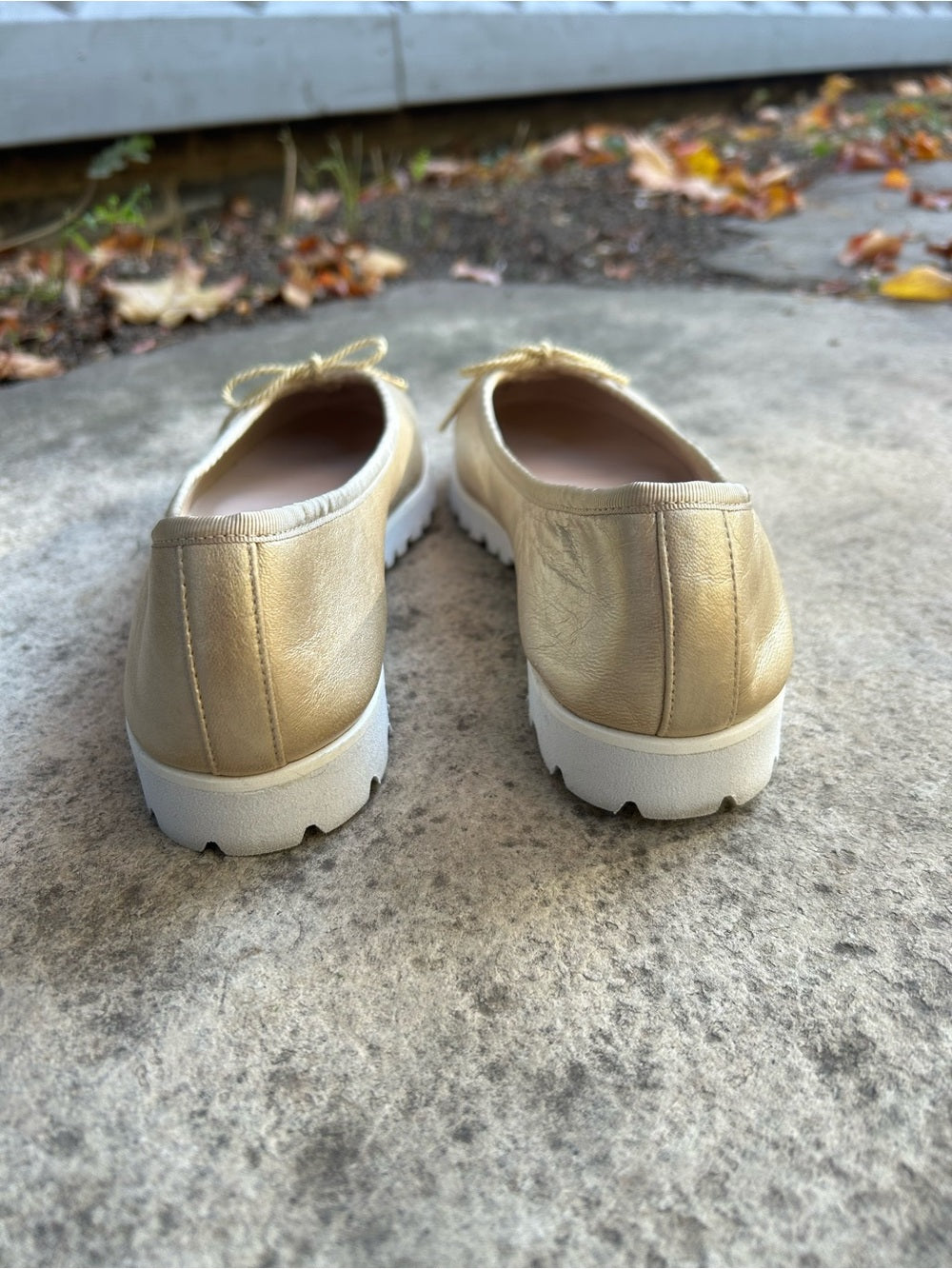 Paul Mayer Attitudes Gold Bravo Lug Sole Ballet Flat, BNWOB, size 8