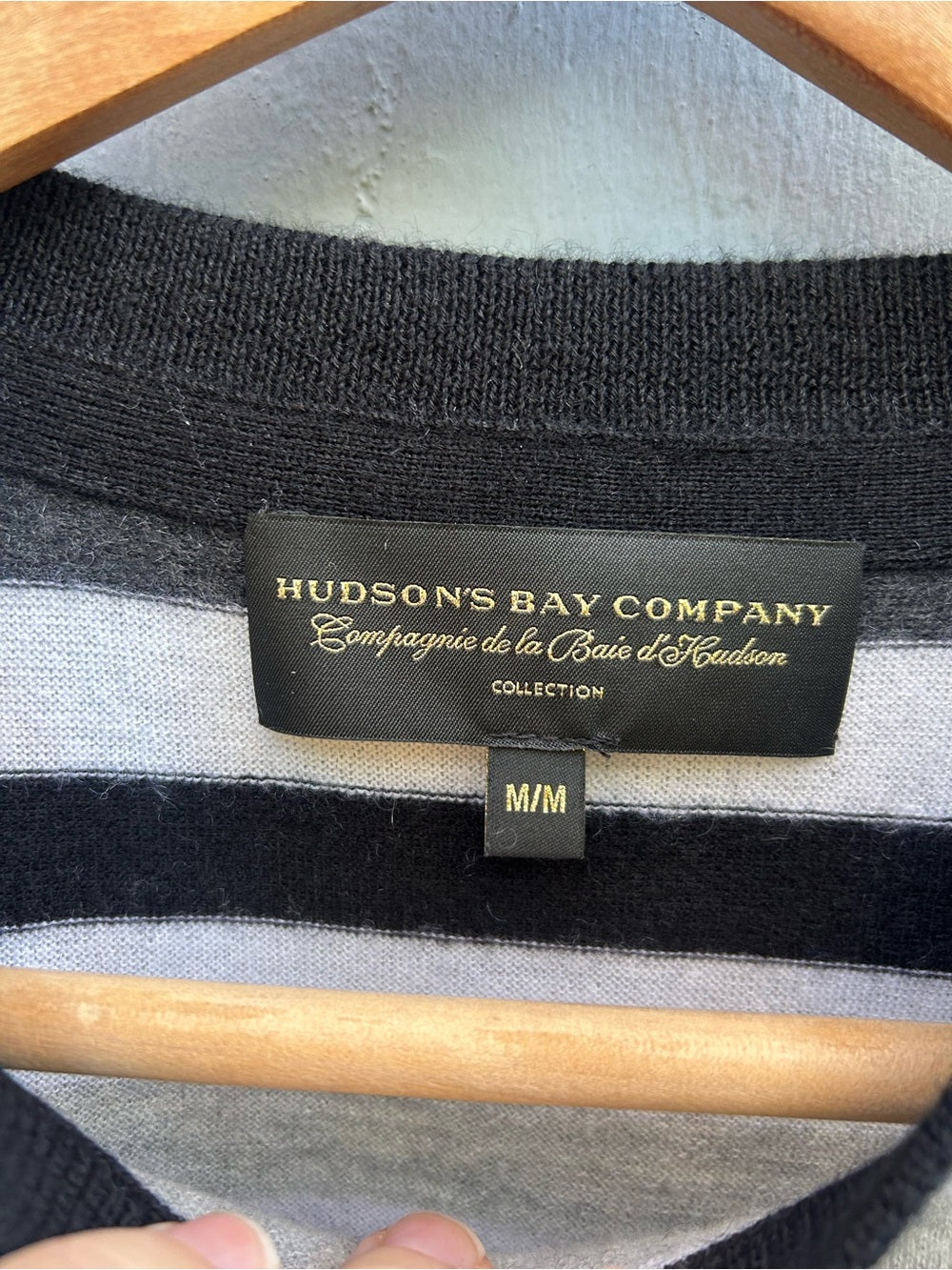 Hudson’s Bay Collection Grey Striped Cashmere Short Sleeve, size M