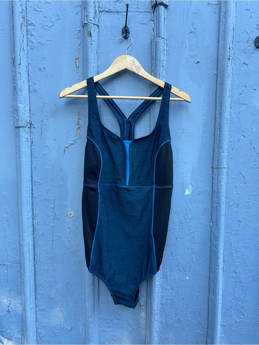 Speedo Endurance+ Texture Touchback Swimsuit, BNWT, size 16