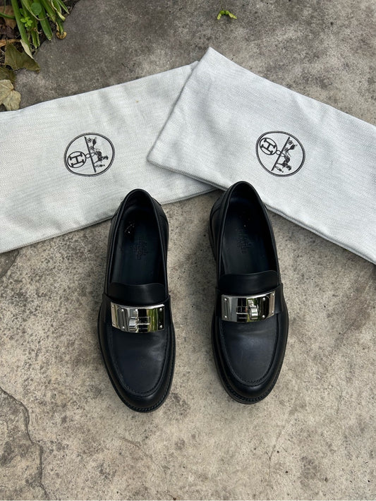 Hermes Black Hot Loafer with Palladium Kelly Buckle, size 6