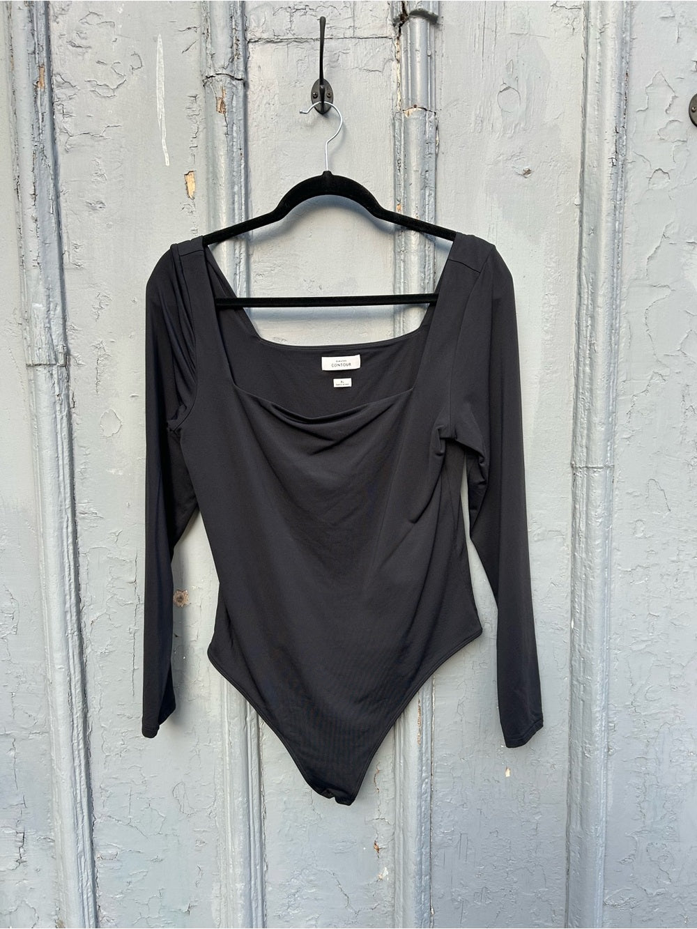 Babaton Aritzia Long-Sleeve Square Neck Contour Bodysuit, size XL