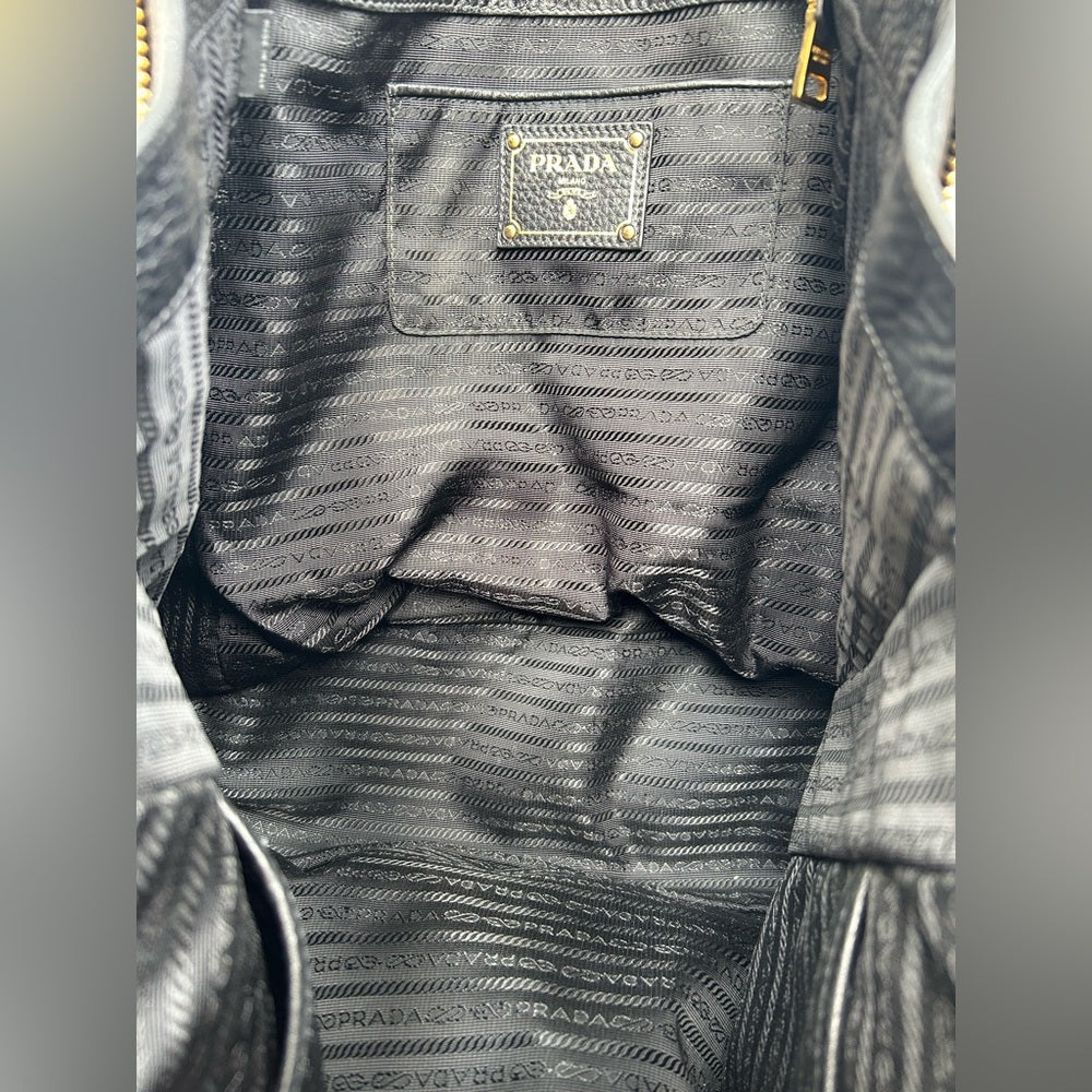Prada Vitello Daino Zippy Shopping Bag Nero, 17.5” x 13.5” x 6”