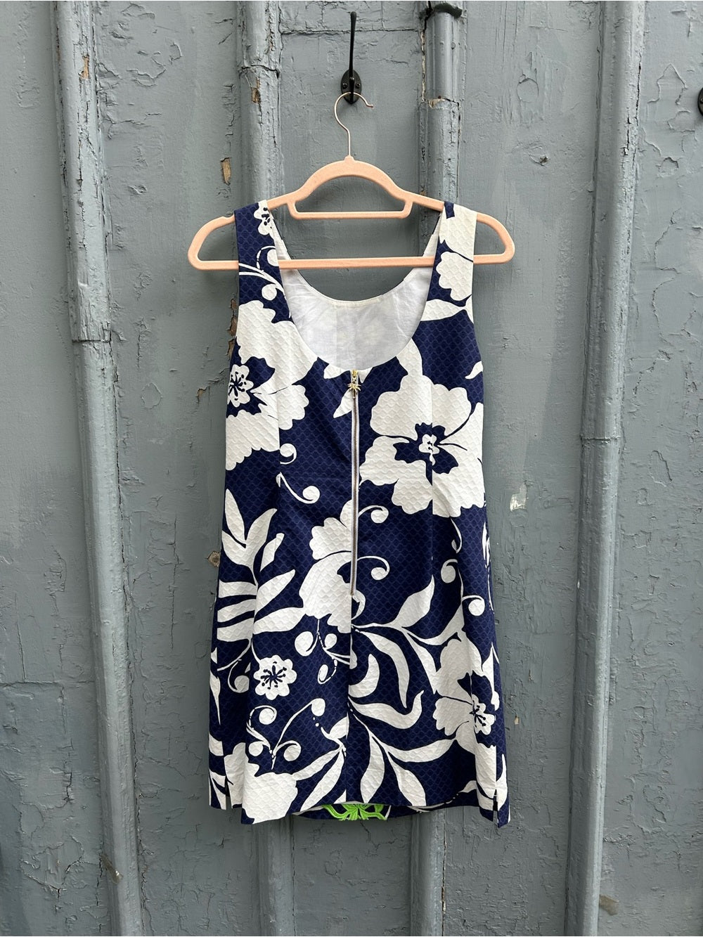 Lilly Pulitzer Blue & White Shift, size 4