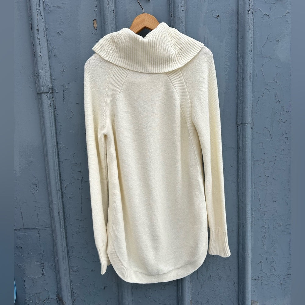 Anthropologie Moth Brenta Cowlneck Tunic Sweater, size M