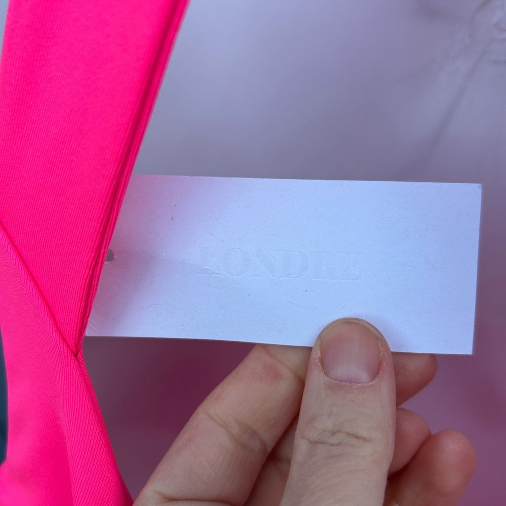Londre Pink Body wear Minimalist One piece swimsuit, size Medium