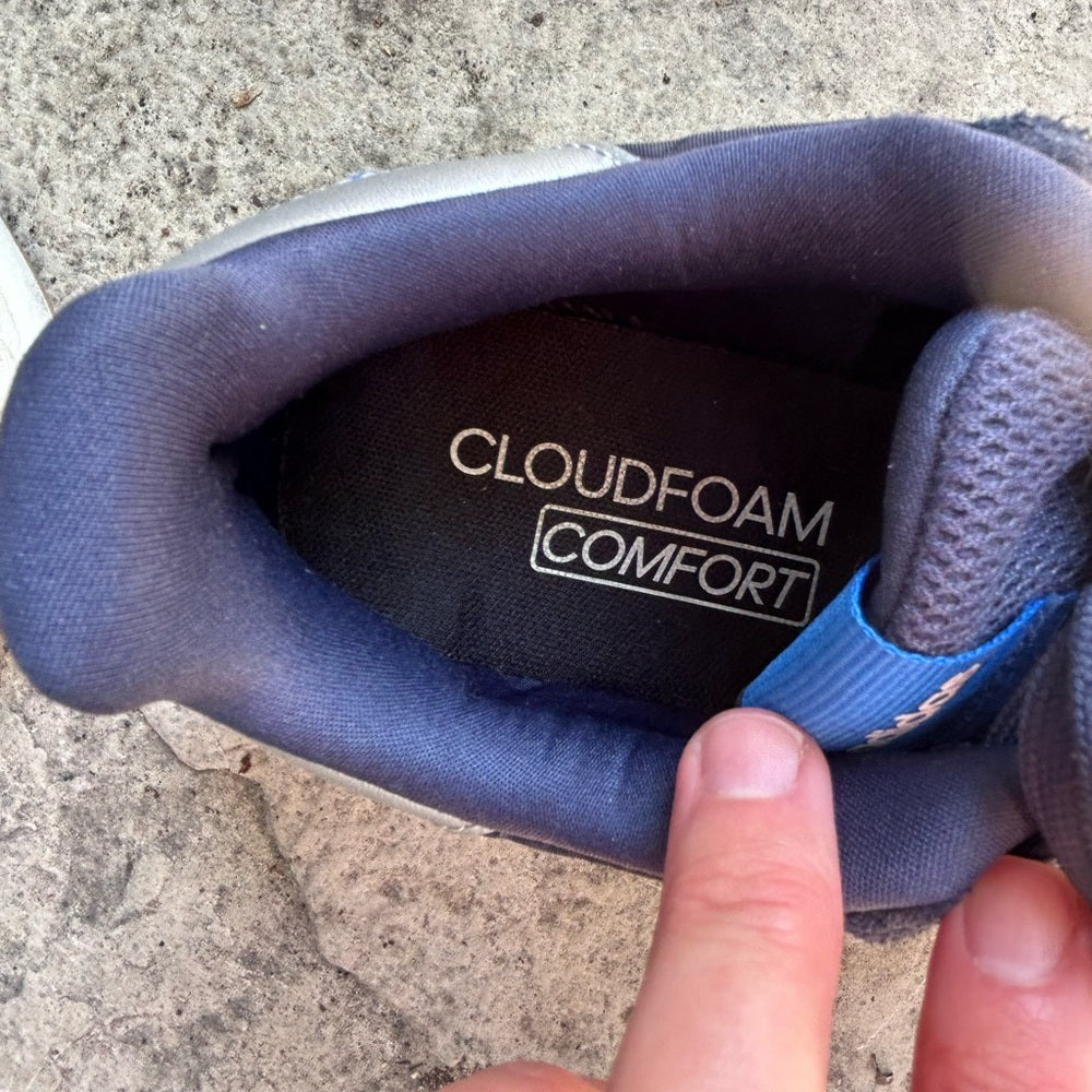 Adidas blue Cloudform Comfort sneakers, size 10.5