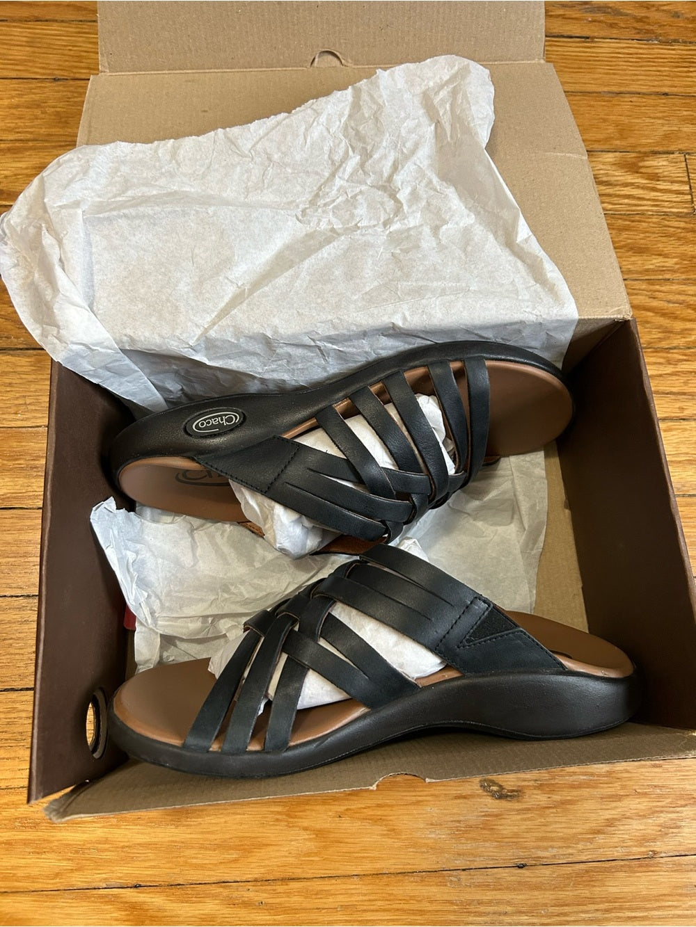 Chaco Sofia Black Sandals, BNIB, size 8