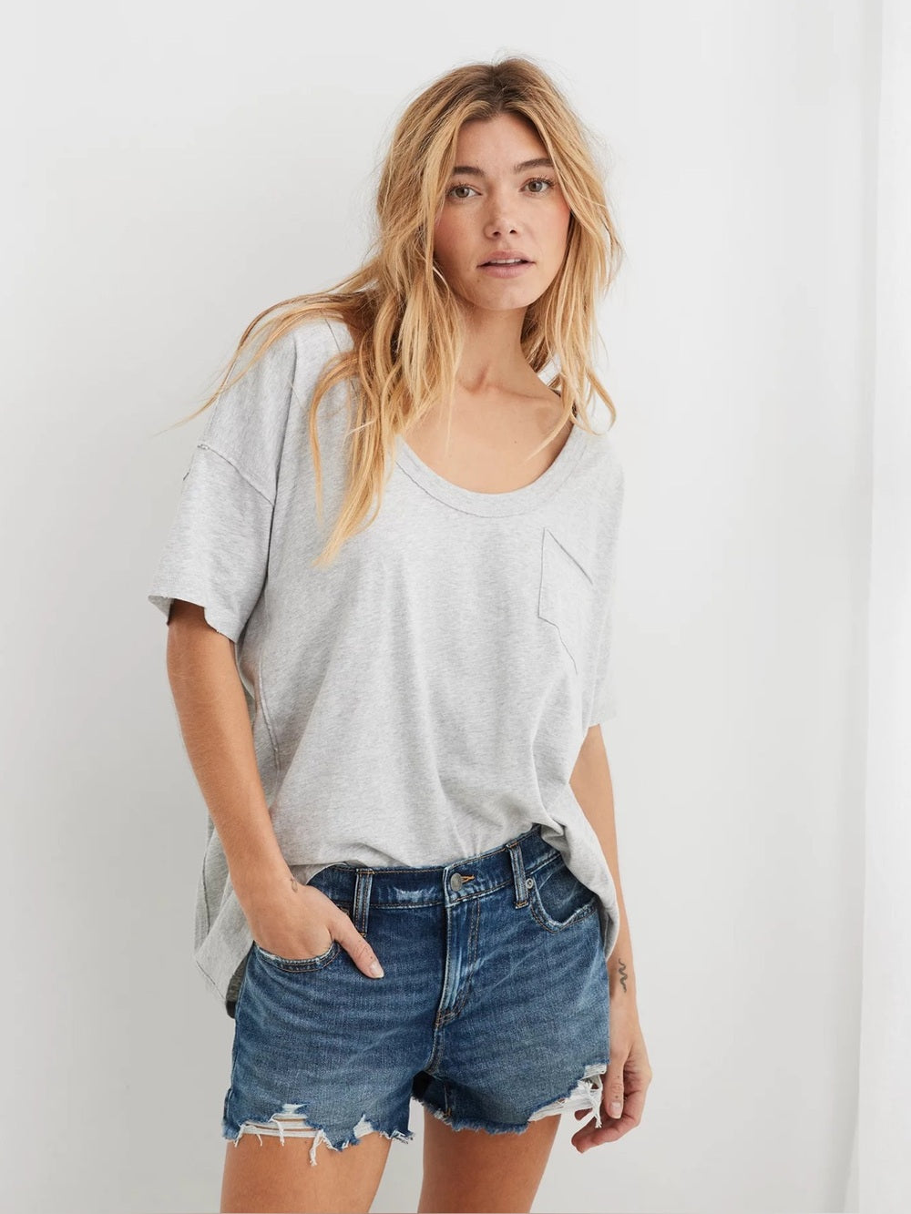 Aerie Daydream Denim Shorts, M