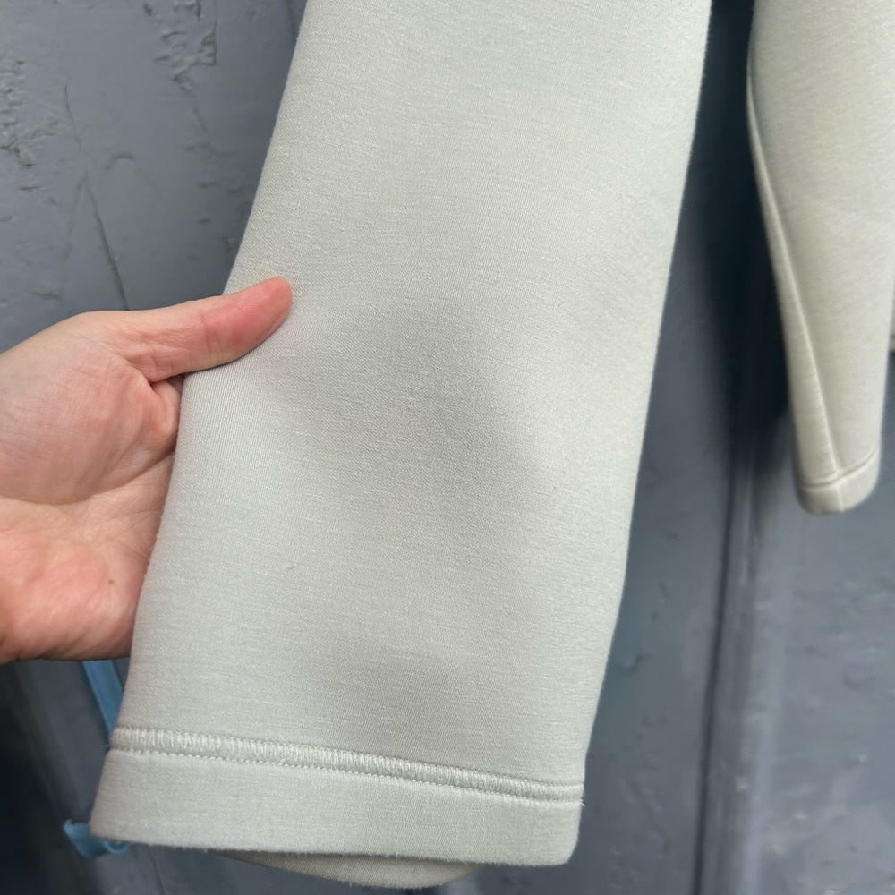 Leze the Label Maya Turtleneck, Matcha, size XL