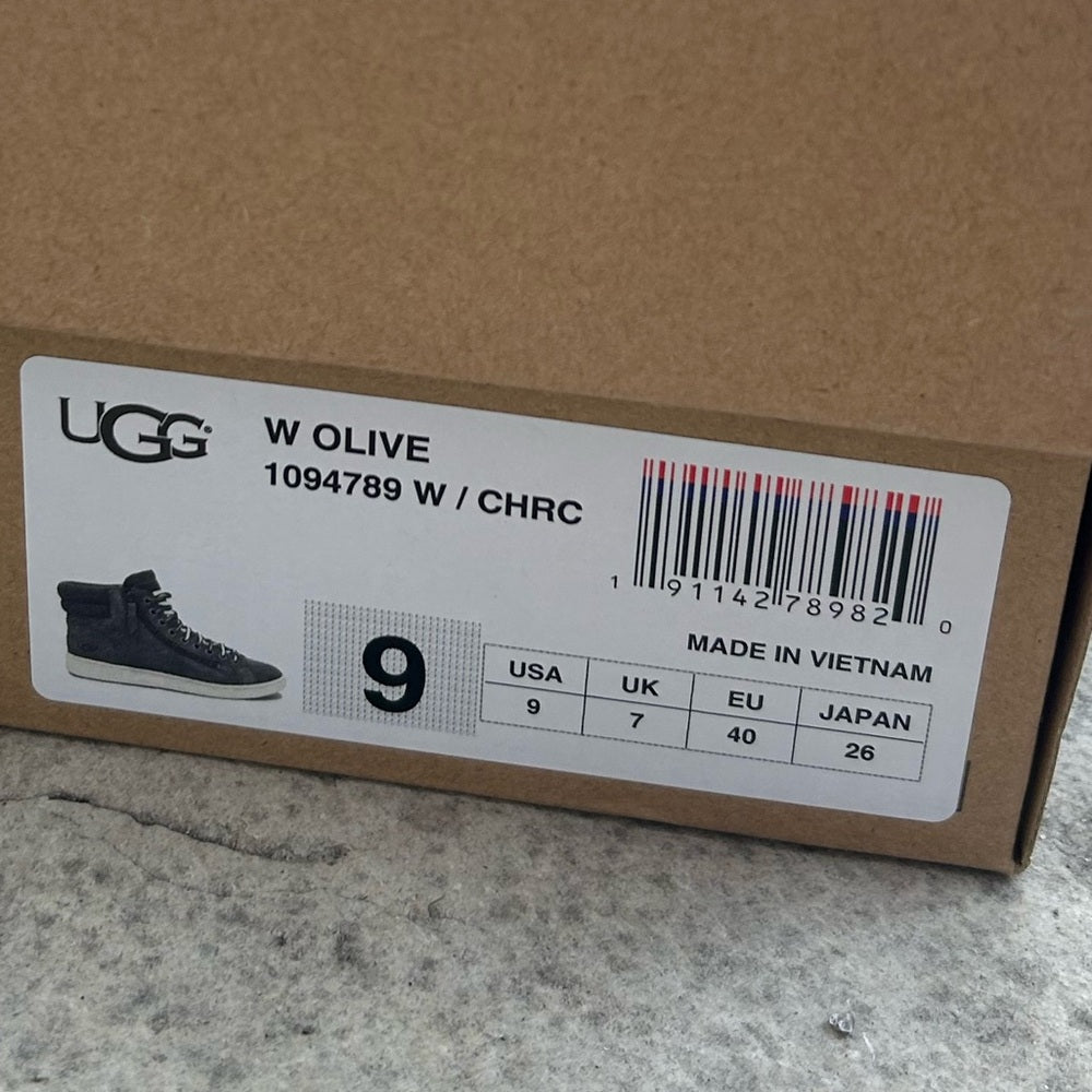 Ugg Grey Suede Olive Trainer, size 9