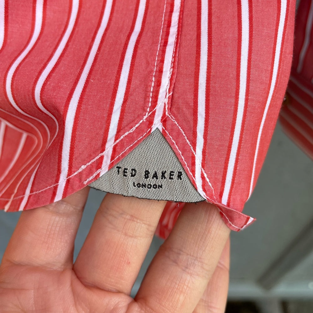 Ted Baker “Nipani” red vertical stripe Buttondown, size Ted 3 (Medium)