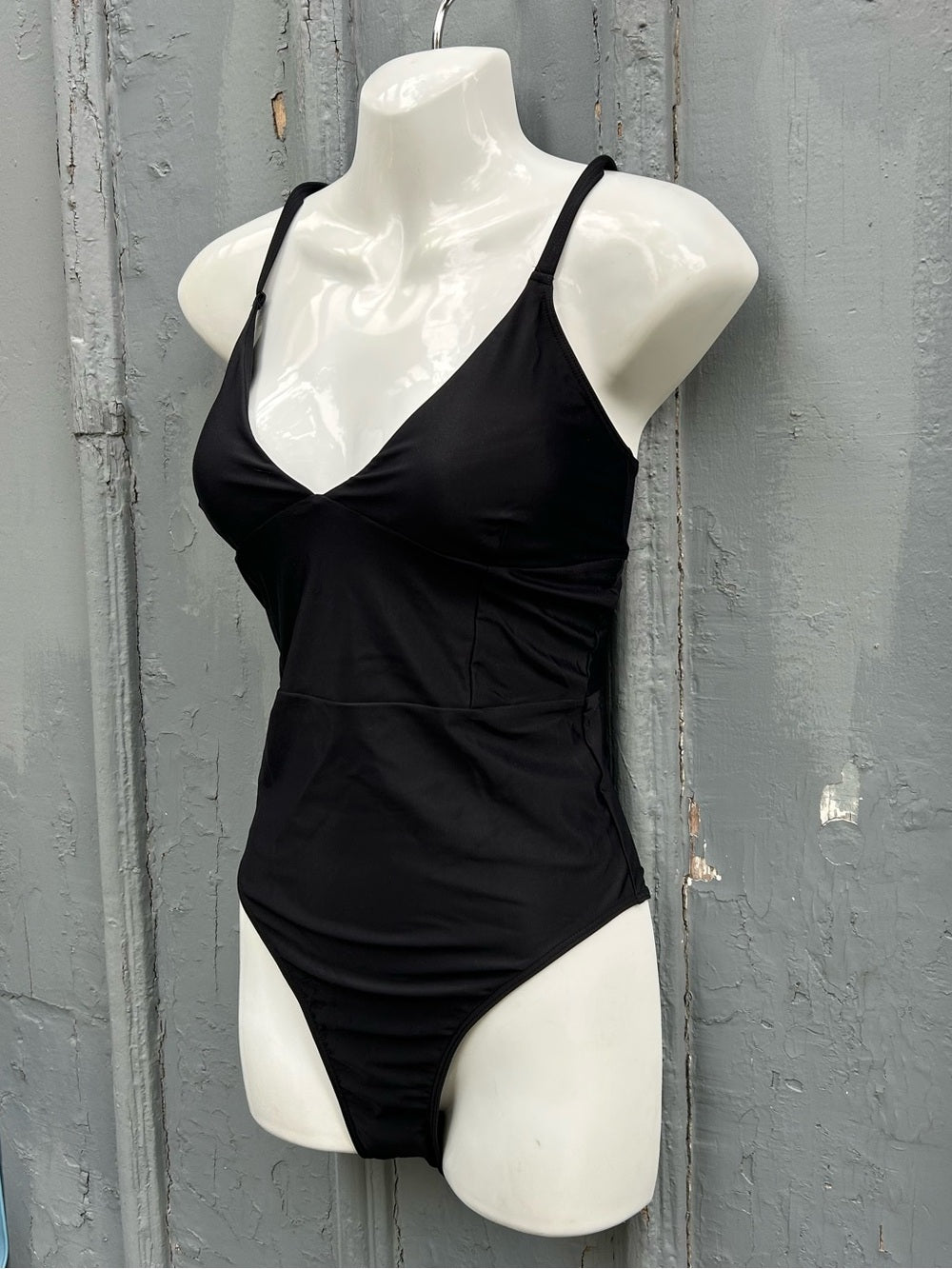 SUMMERSALT The Wave One Piece Swimsuit, size 6