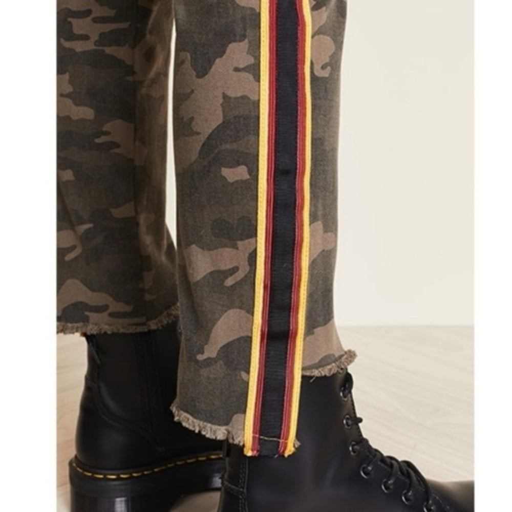 Pam & Gela Camo Side Stripe Pant in Army, size 27