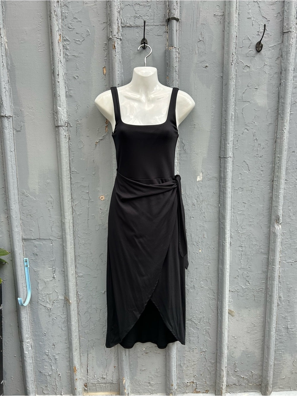 Wilfred Black Saturn Midi Dress, small
