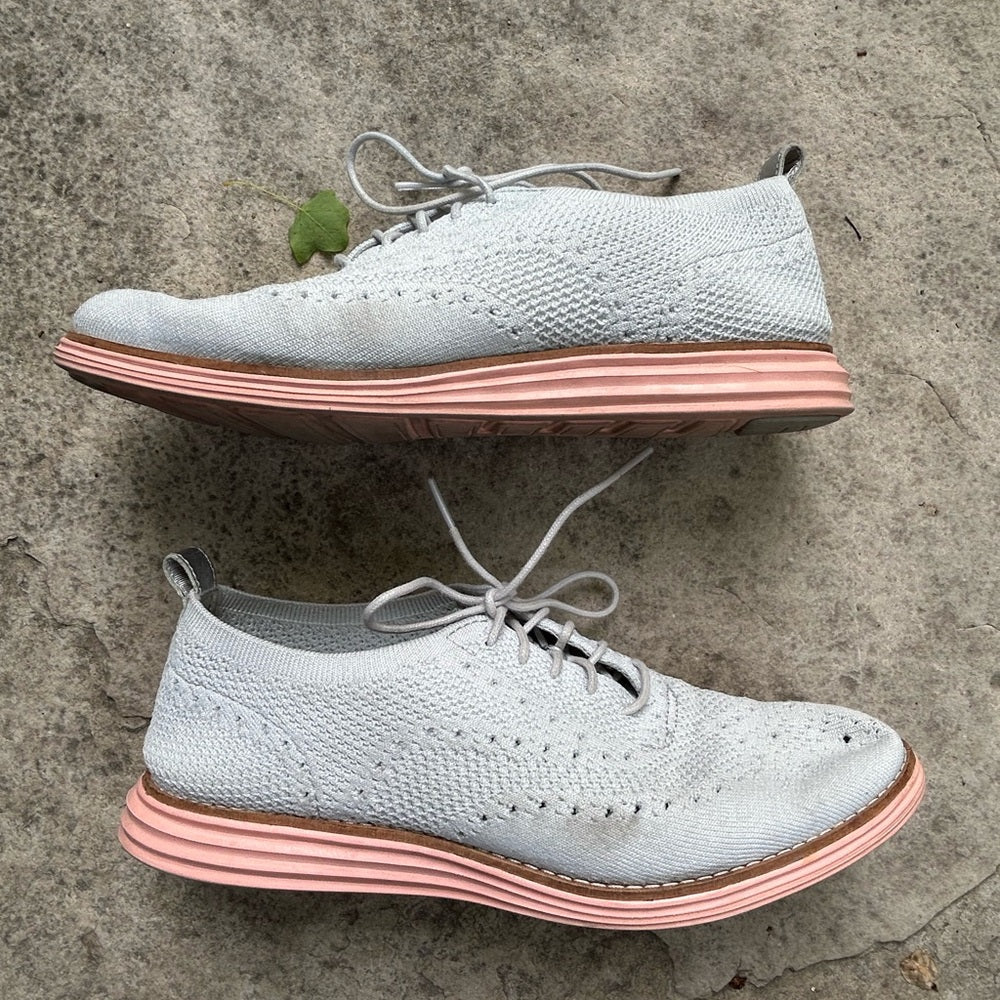 Cole Haan OriginalGrand Wingtip Oxford, size 9.5