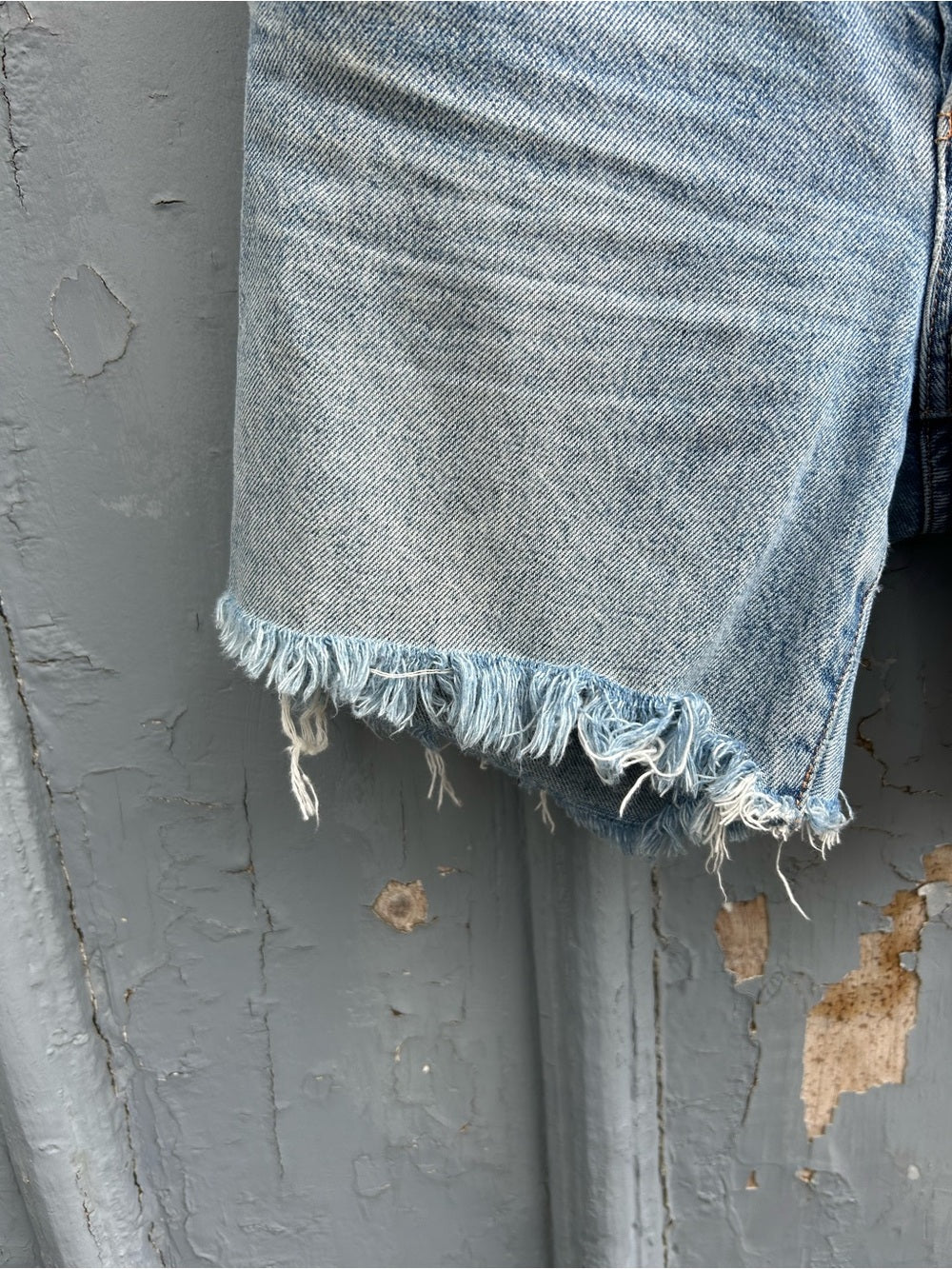 Denim Forum Yoko Thigh Short, size 27