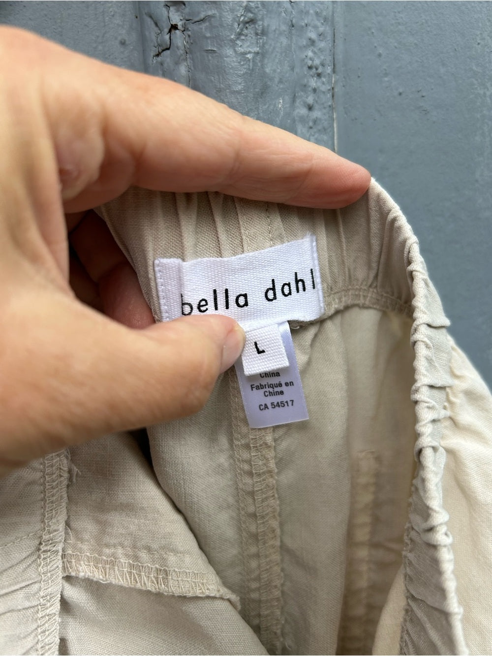 Bella Dahl Tan raw edge Shorts, size L