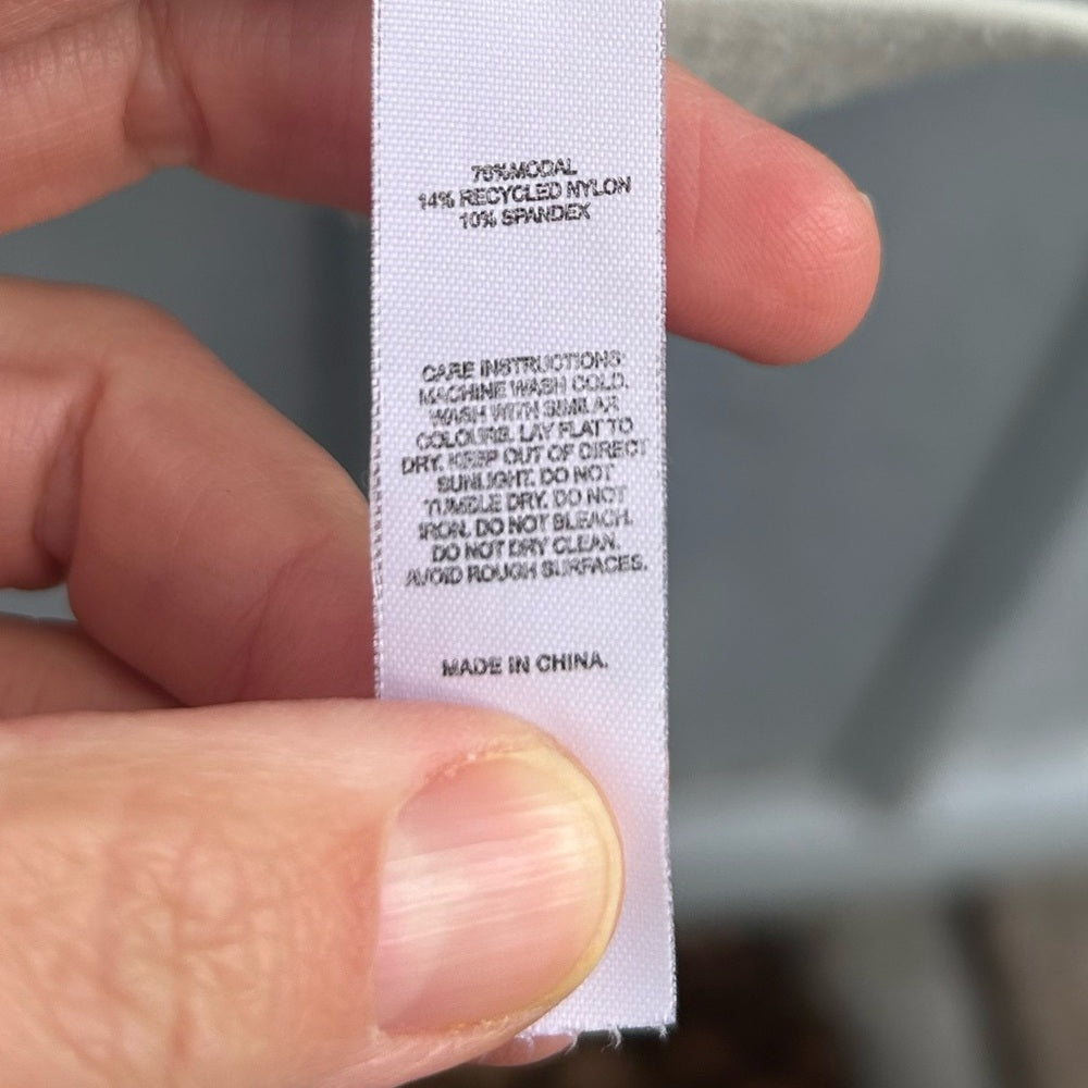 Leze the Label Maya Turtleneck, Matcha, size XL