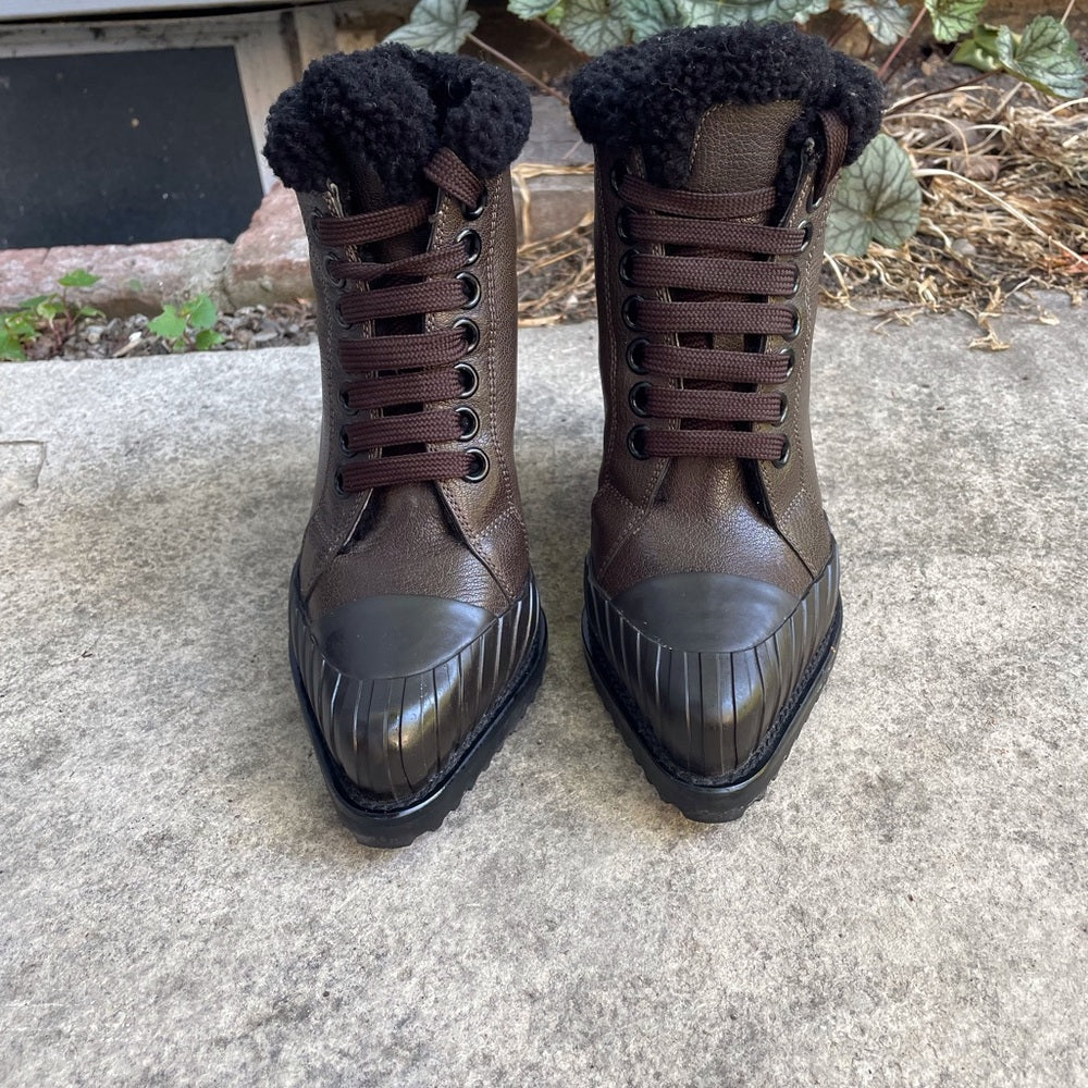 Chloe Rylee shearling Ankle boots, size 36
