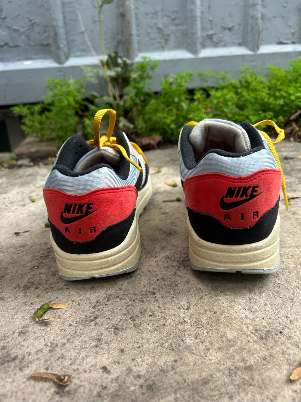 Limited Ed Nike Air Max 1 Sail Royal Tint, size 8.5