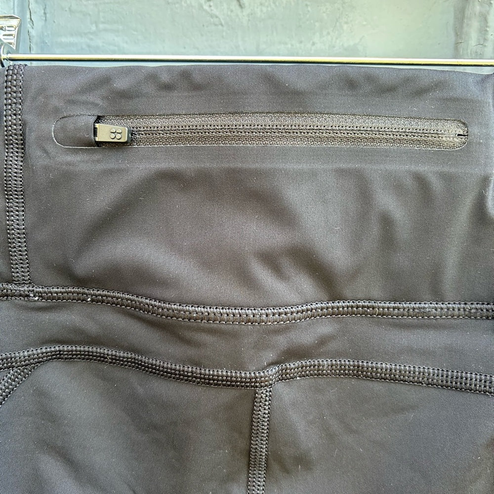 Sweaty Betty Zero Gravity leggings, size xs