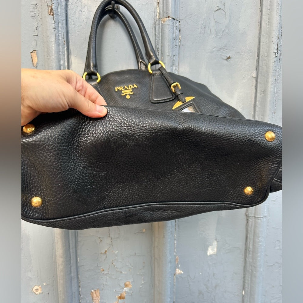 Prada Vitello Daino Zippy Shopping Bag Nero, 17.5” x 13.5” x 6”