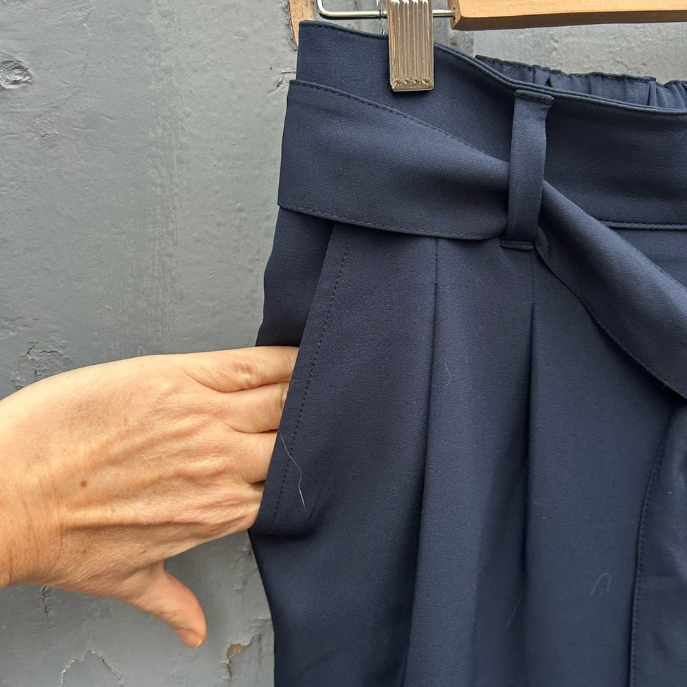 Loft Navy Tie front High Rise Tapered pants, size M