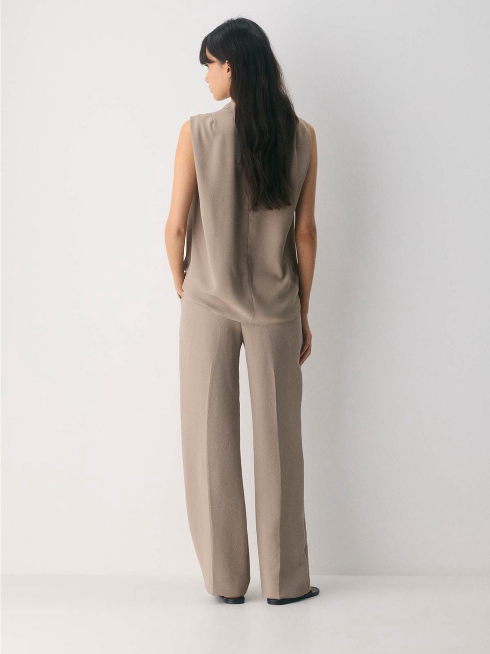 Babaton Heather Matte Pearl Limitless Trouser, BNWT, size 10