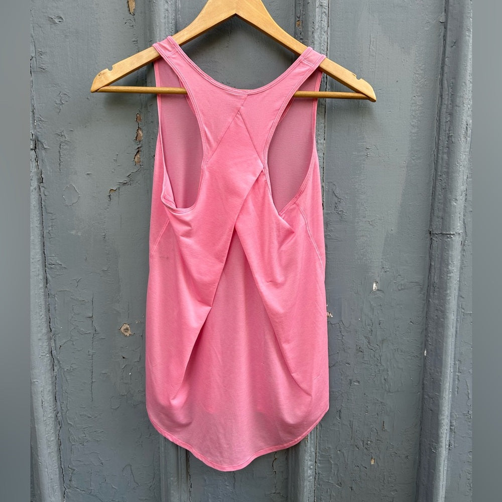 Lululemon Essential Tank *Pleated, size approx 4